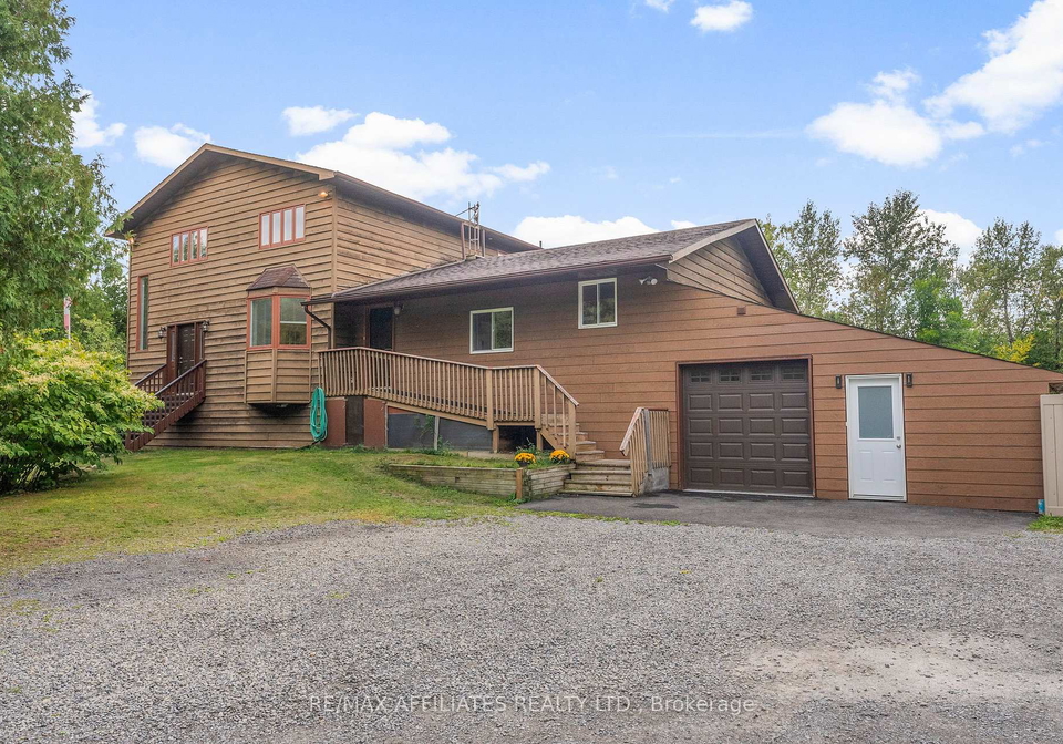 425-cuckoos-nest-road-beckwith-ontario-x12391625