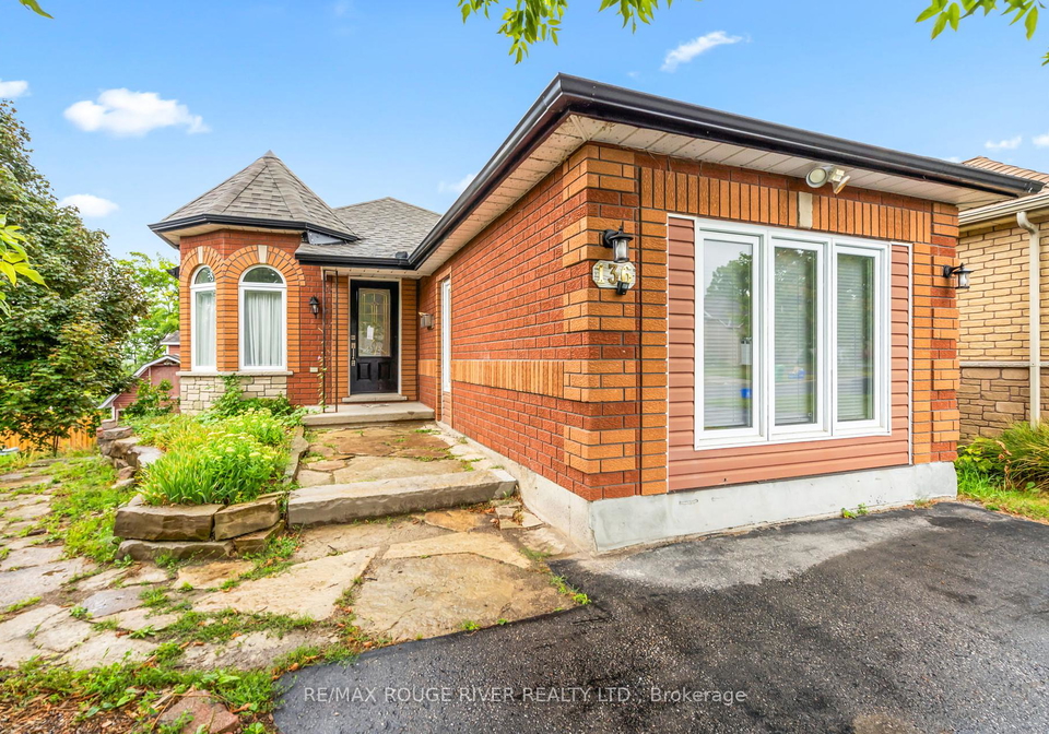 136-haden-avenue-peterborough-north-ontario-x12391640