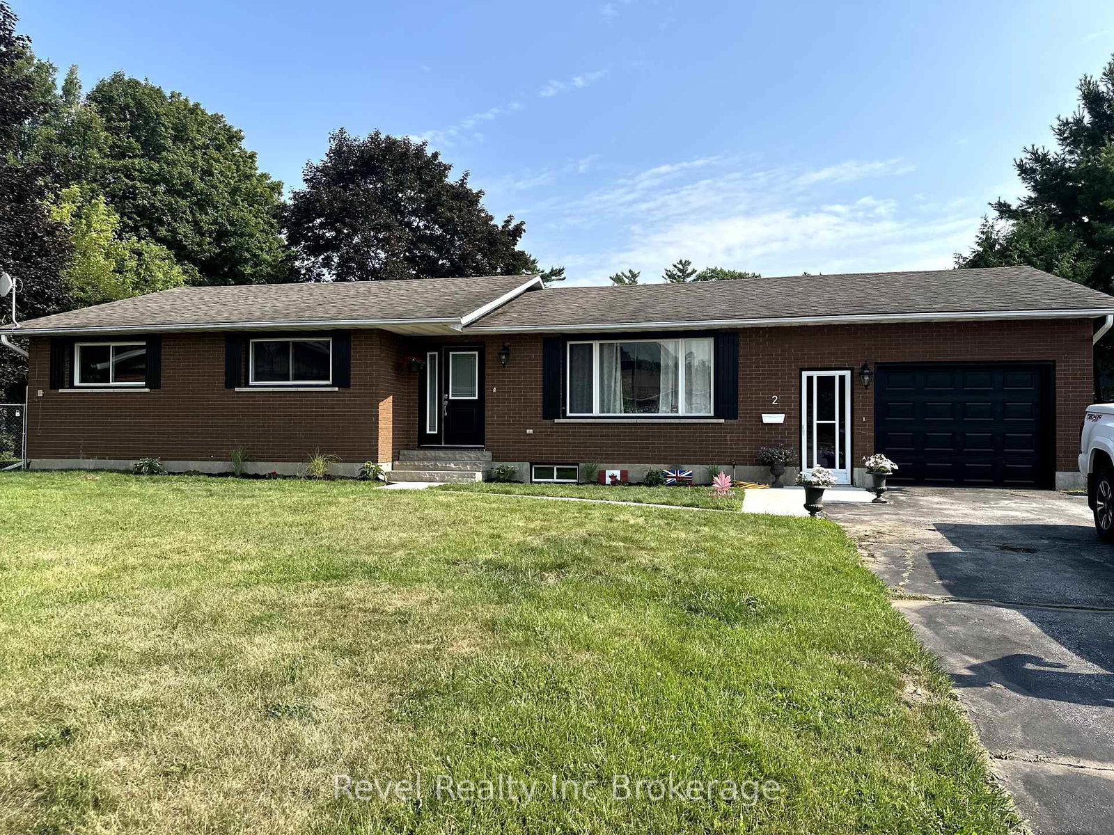 2-richards-court-tillsonburg-ontario-x12391704