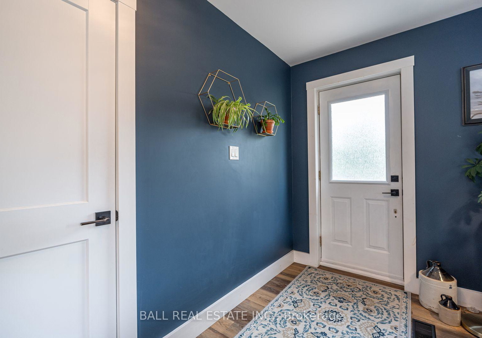 39-bishop-street-selwyn-ontario-x12391892