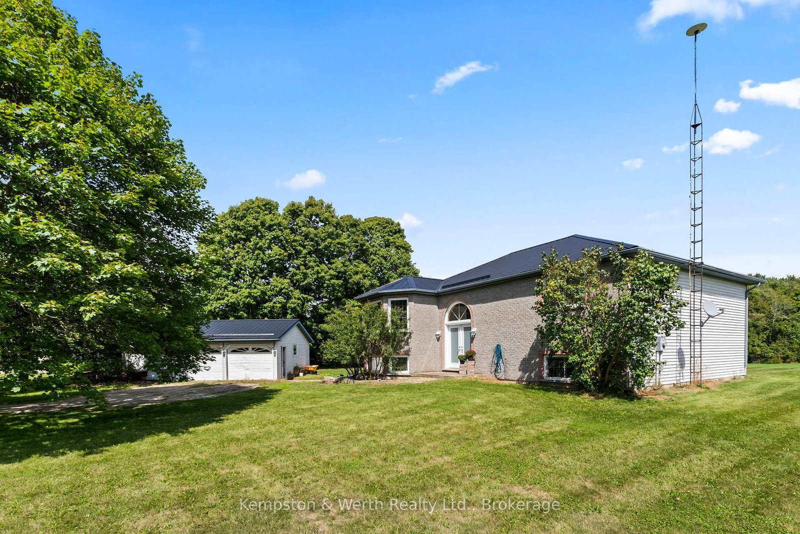 8893-school-road-7-minto-ontario-x12392168