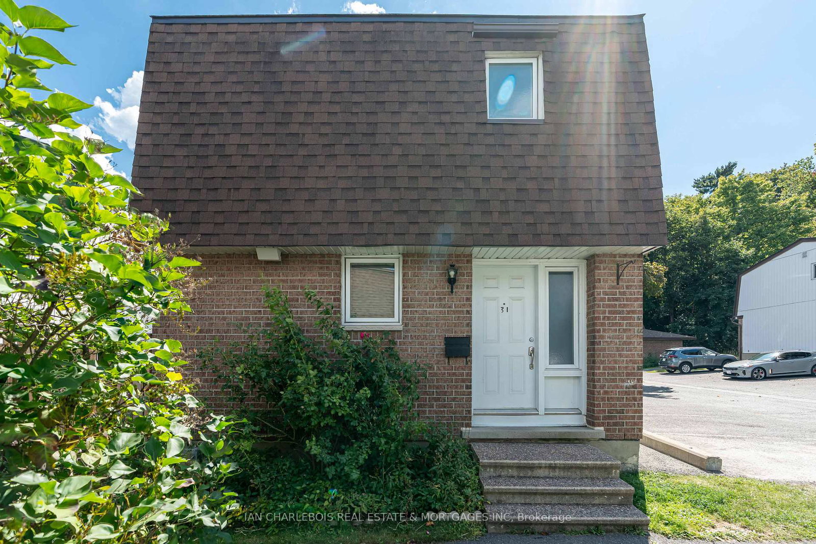837-eastvale-drive-ottawa-ontario-x12392174