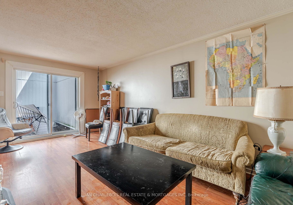 837-eastvale-drive-ottawa-ontario-x12392174
