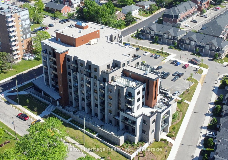 30-street-s-hamilton-ontario-x12392194