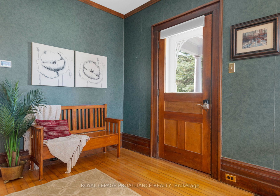 262-metcalf-street-tweed-ontario-x12392235