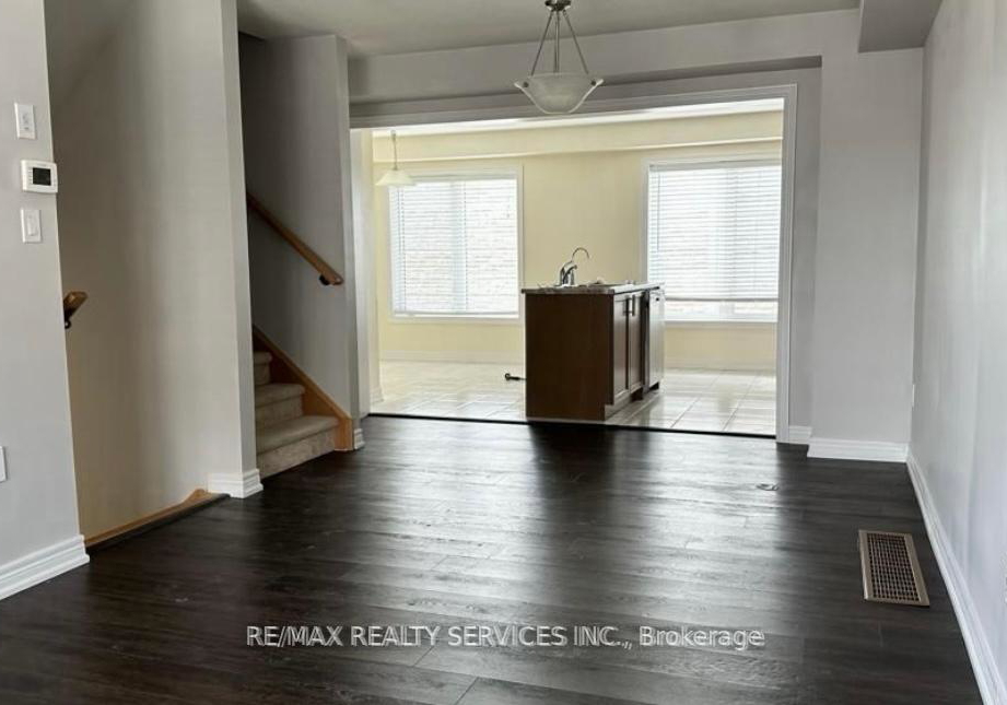 470-linden-drive-cambridge-ontario-x12392332