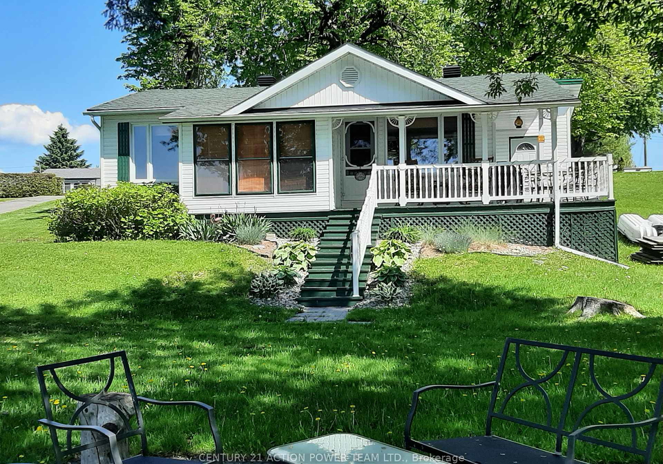2839-domaine-chartrand-road-e-champlain-ontario-x12392376