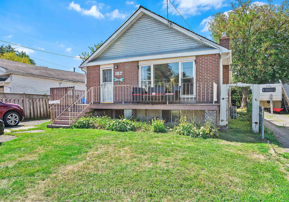 1184-montreal-street-kingston-ontario-x12392449