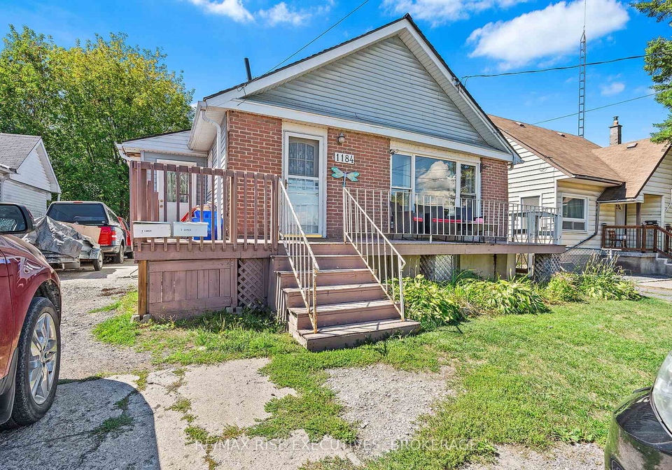 1184-montreal-street-kingston-ontario-x12392449
