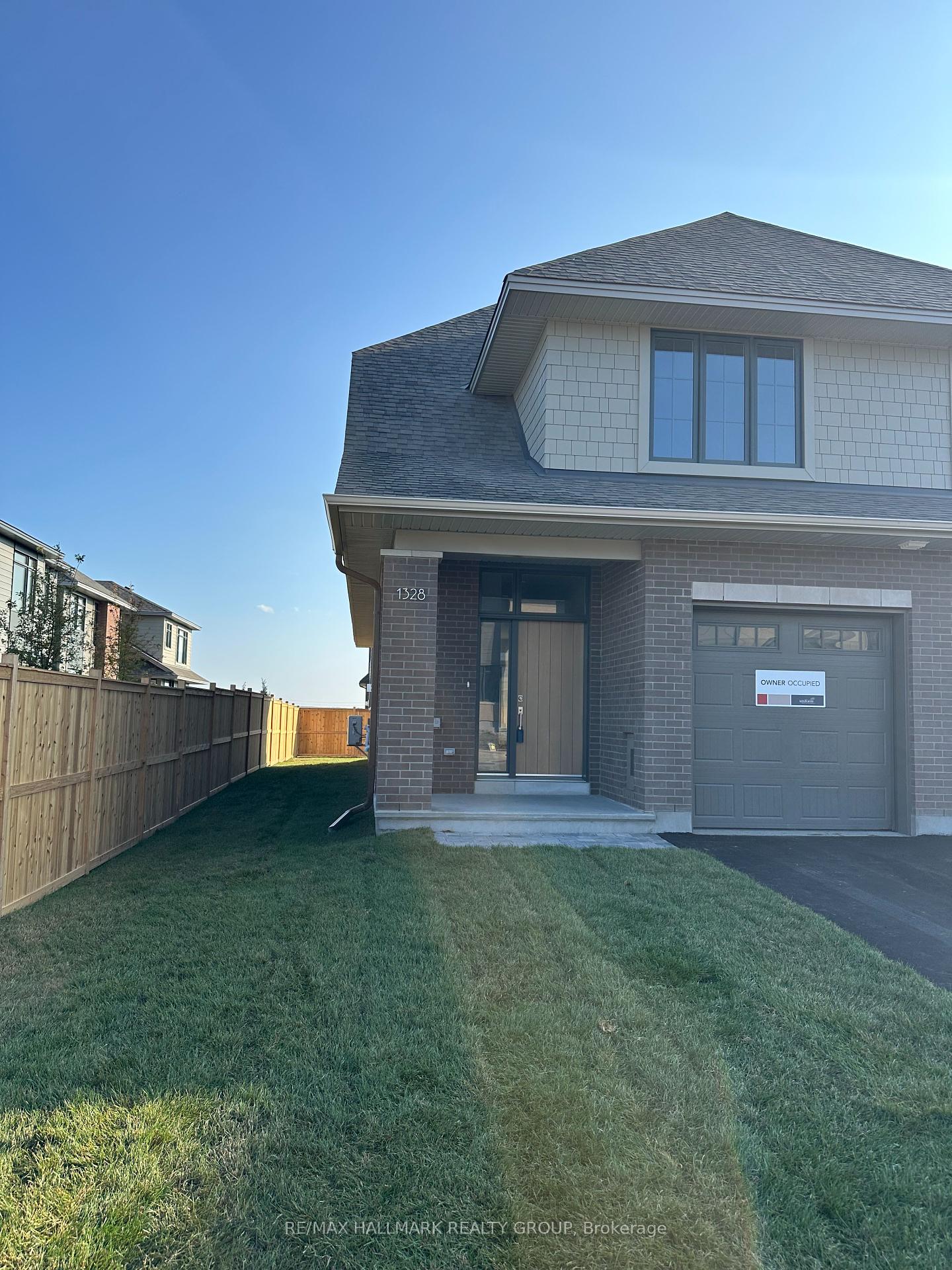 1328-whitlow-grass-way-kanata-ontario-x12392604