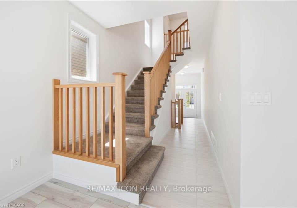 33-henry-maracle-street-n-north-dumfries-ontario-x12392709