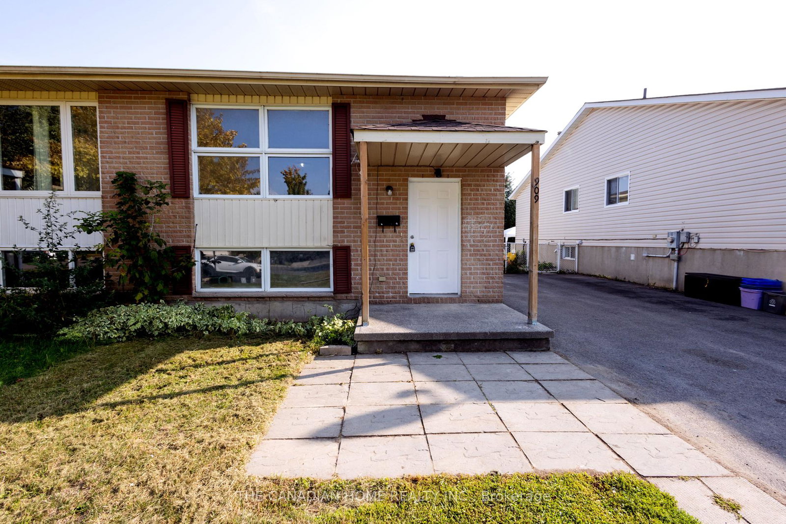 909-uxbridge-crescent-kingston-ontario-x12392795