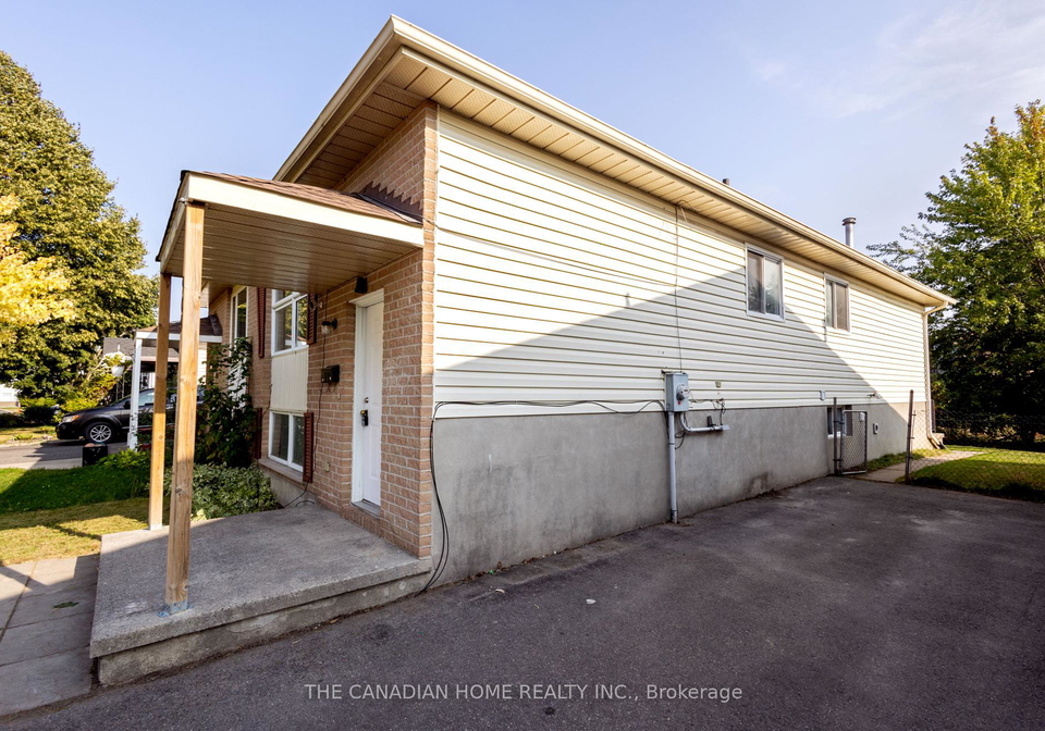 909-uxbridge-crescent-kingston-ontario-x12392795