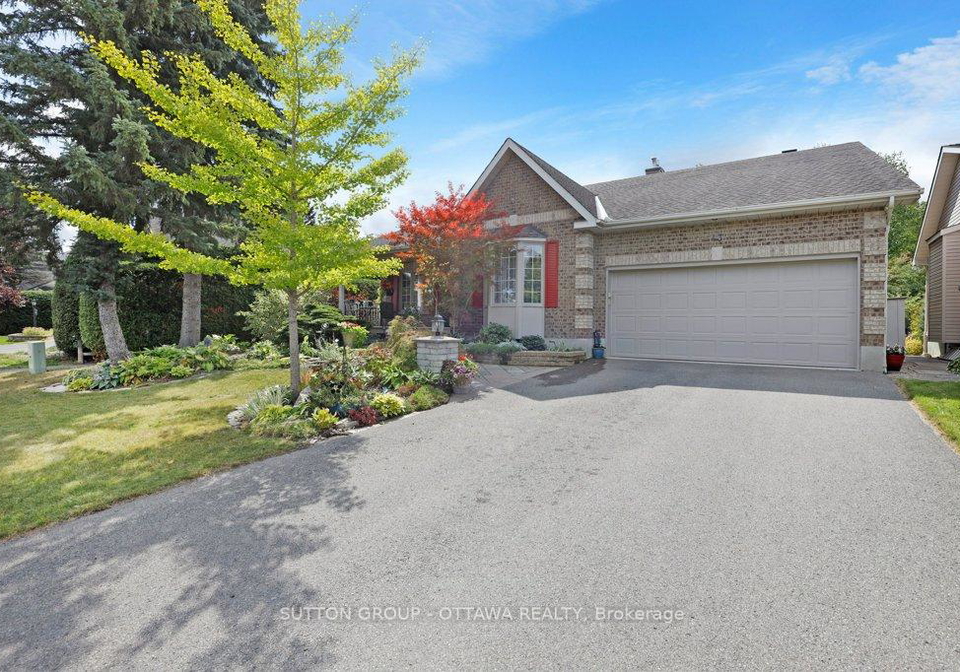43-forest-creek-drive-ottawa-ontario-x12393248