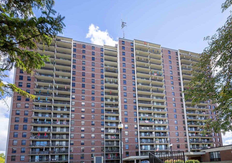 665-bathgate-drive-ottawa-ontario-x12393324