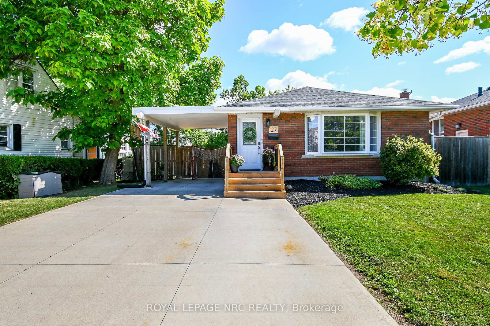 27-blain-place-s-st-catharines-ontario-x12393356