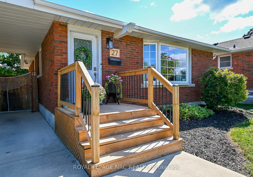27-blain-place-s-st-catharines-ontario-x12393356