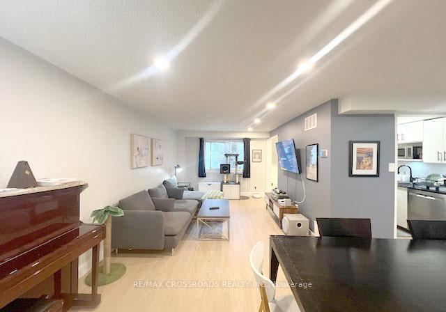 647-albert-street-waterloo-ontario-x12393381