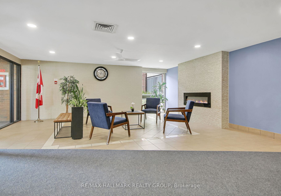 1485-baseline-road-ottawa-ontario-x12393471