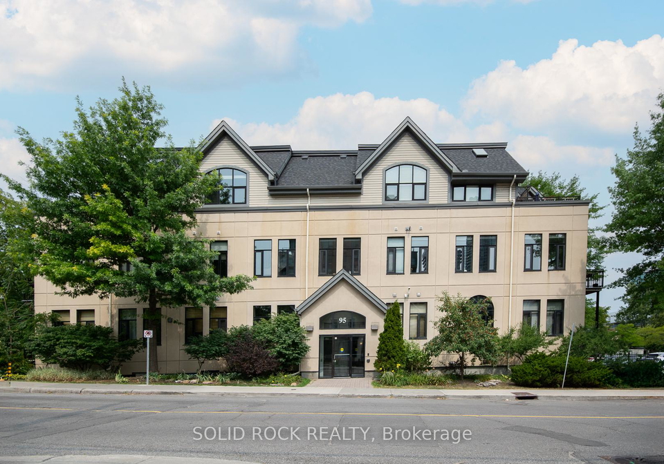 95-beech-street-ottawa-ontario-x12393498