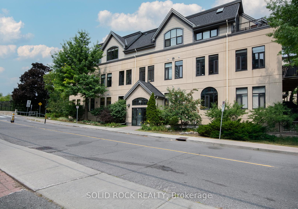 95-beech-street-ottawa-ontario-x12393498