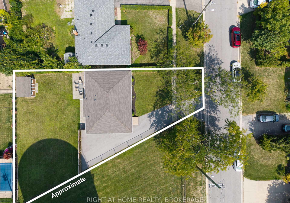 9-allanburg-road-st-catharines-ontario-x12393547