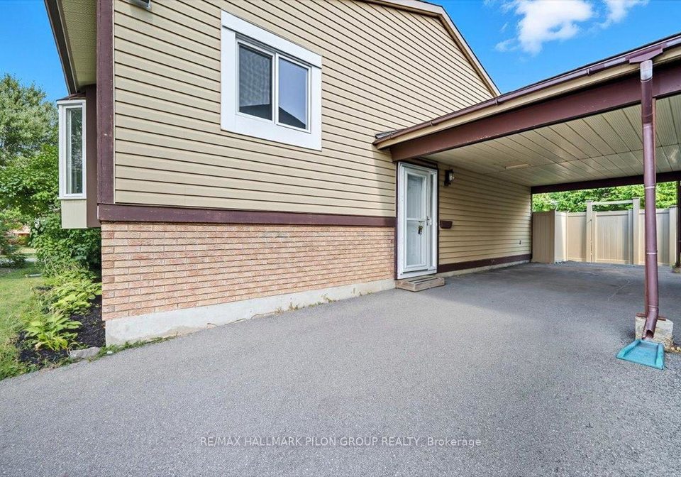 1577-prestwick-drive-ottawa-ontario-x12393637