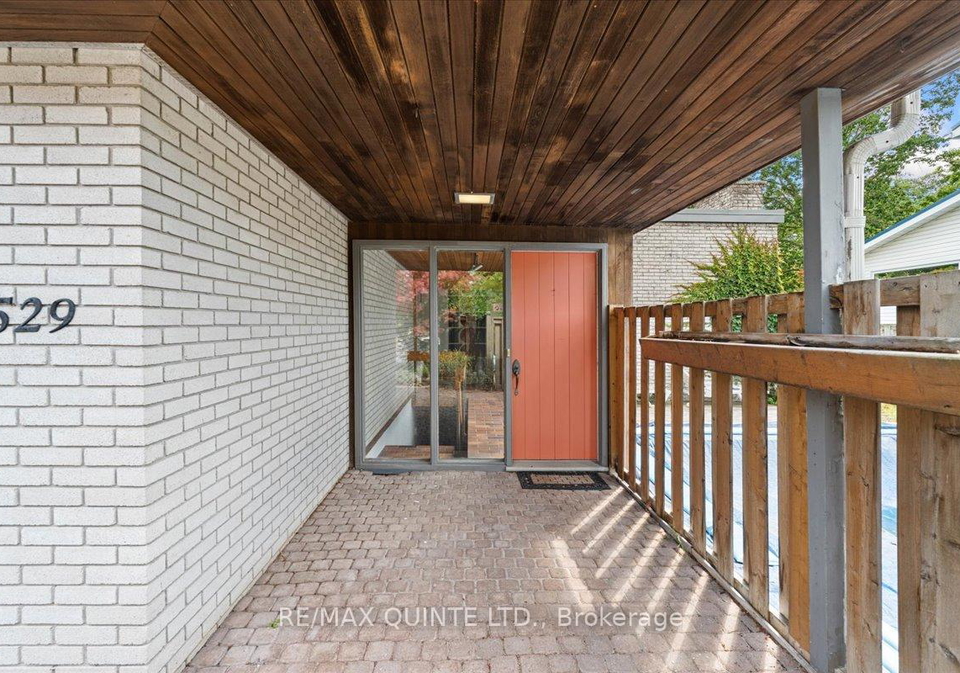 529-victoria-avenue-belleville-ontario-x12393702