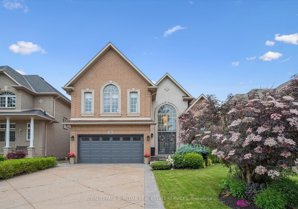 38-surrey-drive-hamilton-ontario-x12393778