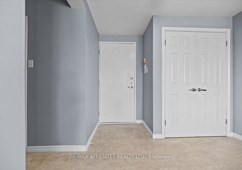 915-elmsmere-road-ottawa-ontario-x12393913