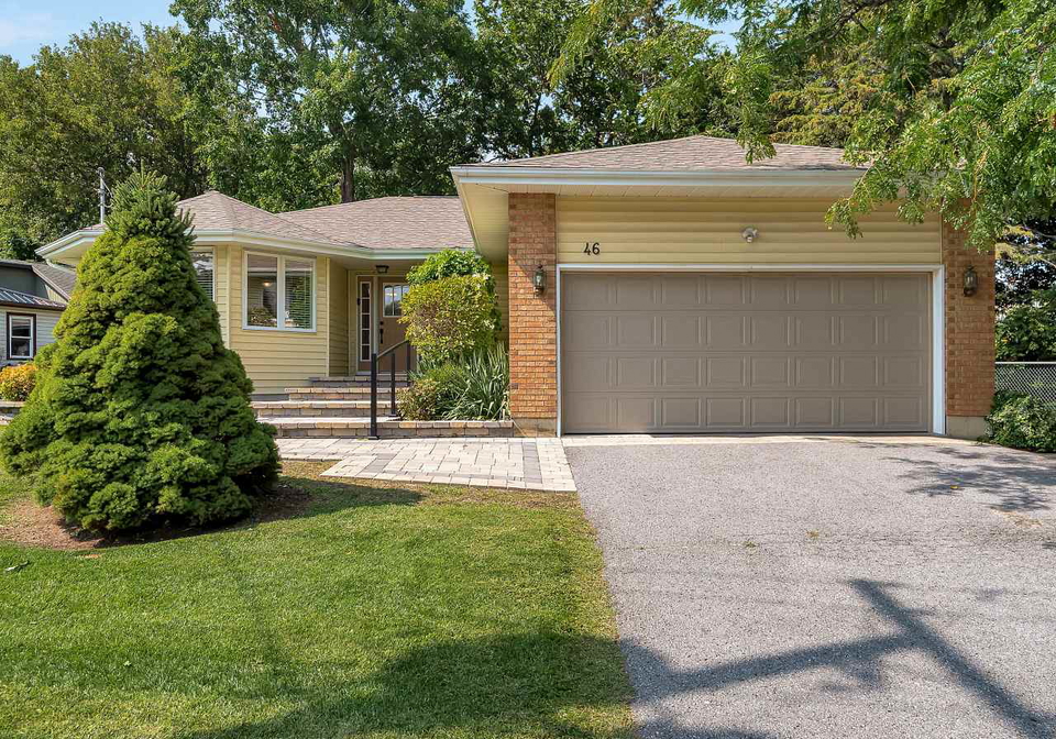 46-ferguson-street-prince-edward-county-ontario-x12393969