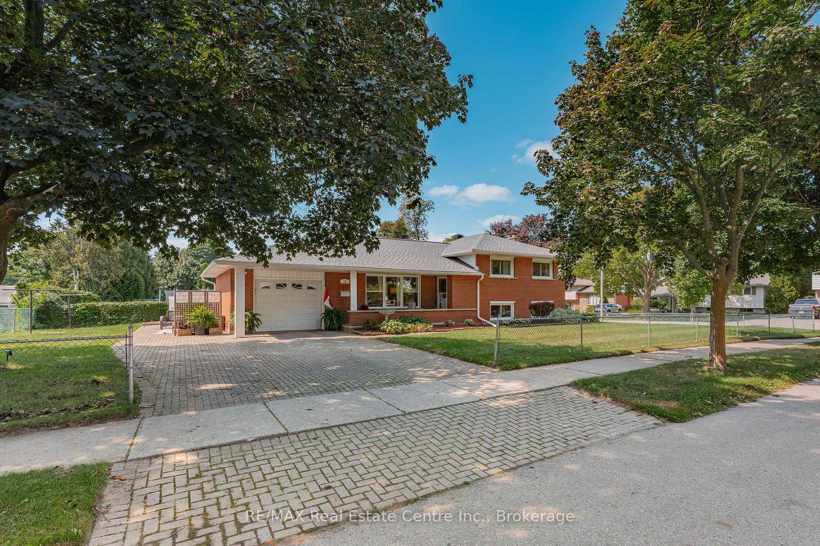10-inlet-avenue-kitchener-ontario-x12394030