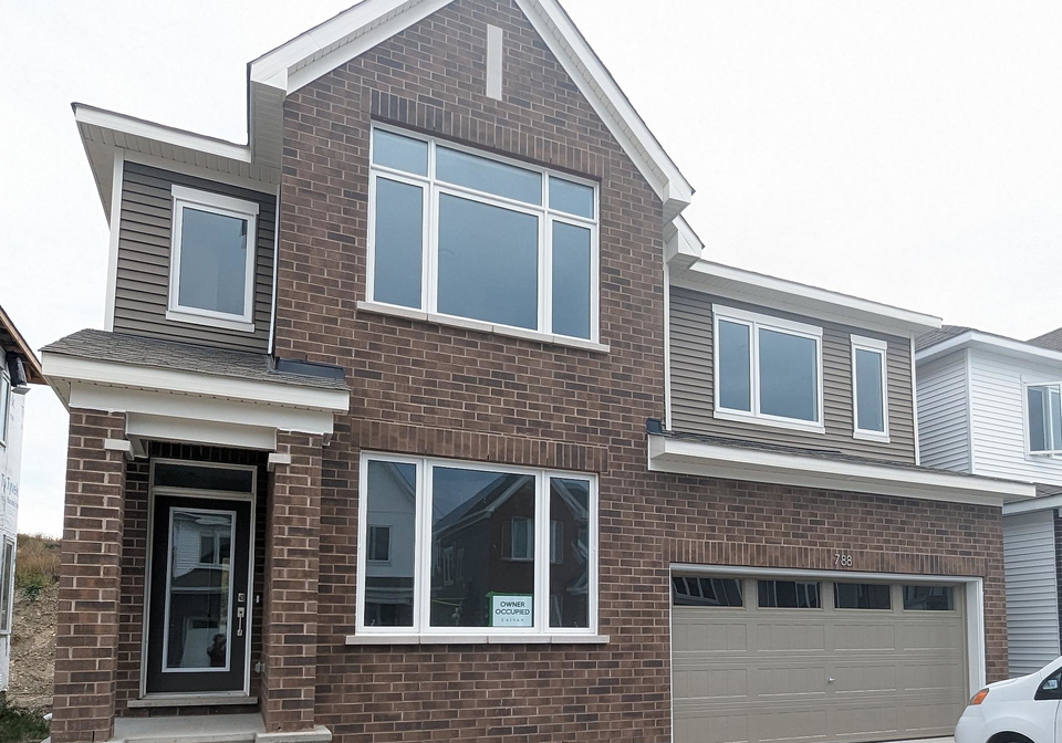 788-eminence-street-ottawa-ontario-x12394045