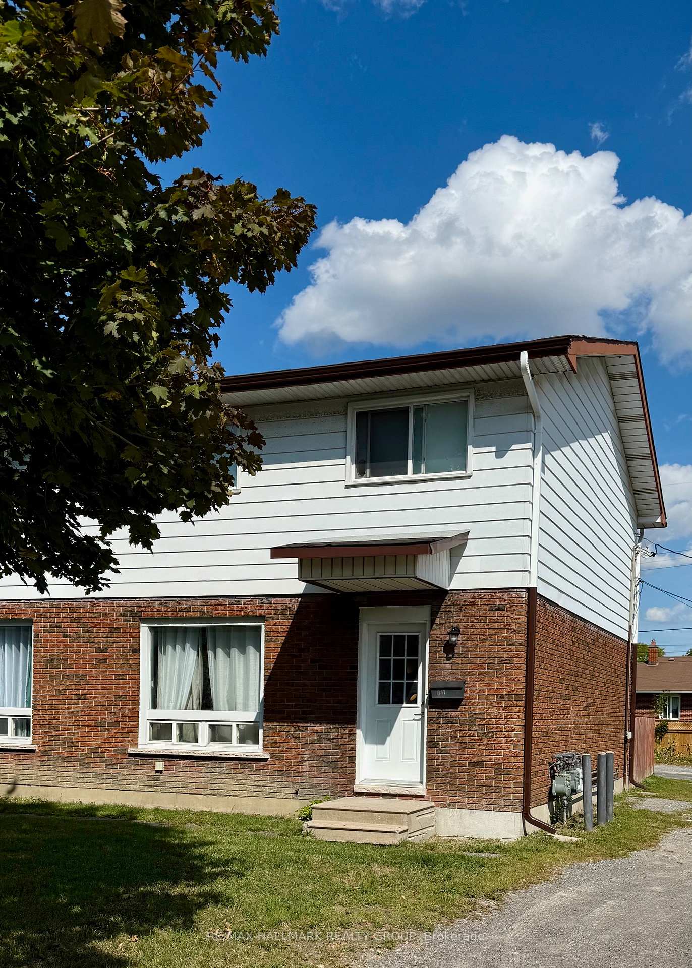 897-maitland-avenue-ottawa-ontario-x12394052