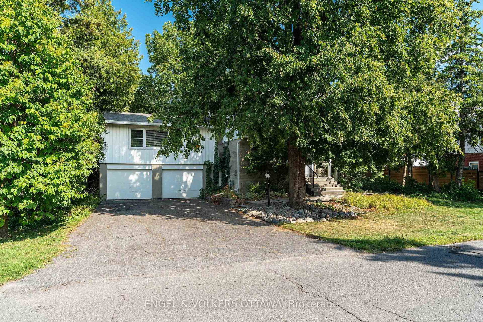 23-trillium-avenue-ottawa-ontario-x12394053