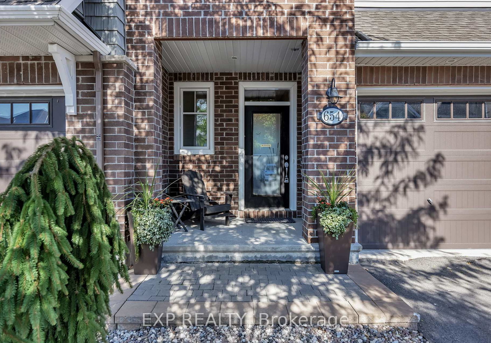 654-cartographe-street-ottawa-ontario-x12394274