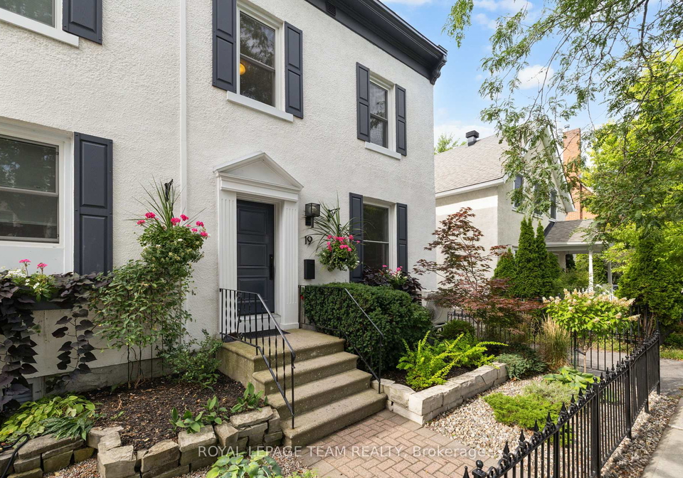 19-crichton-street-ottawa-ontario-x12394282