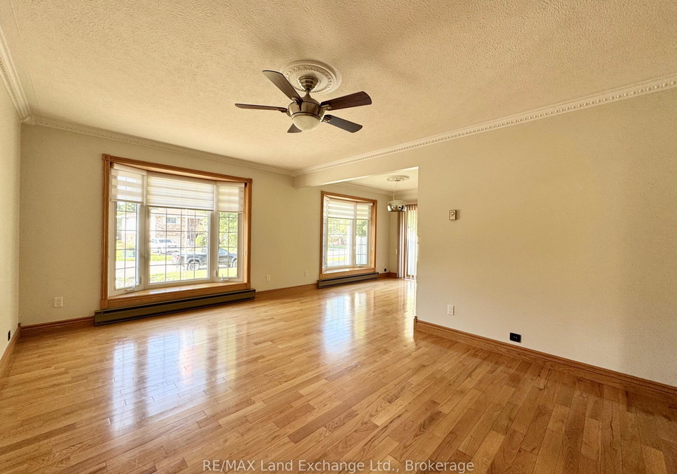653-ashwell-crescent-saugeen-shores-ontario-x12394410