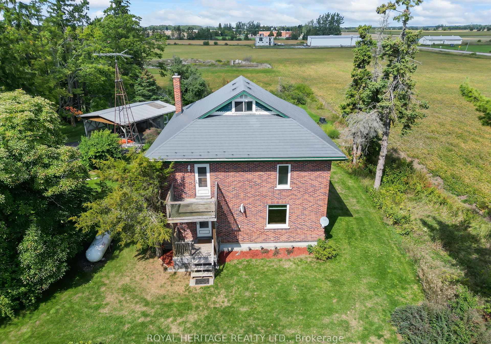 901-cresswell-road-kawartha-lakes-ontario-x12394430