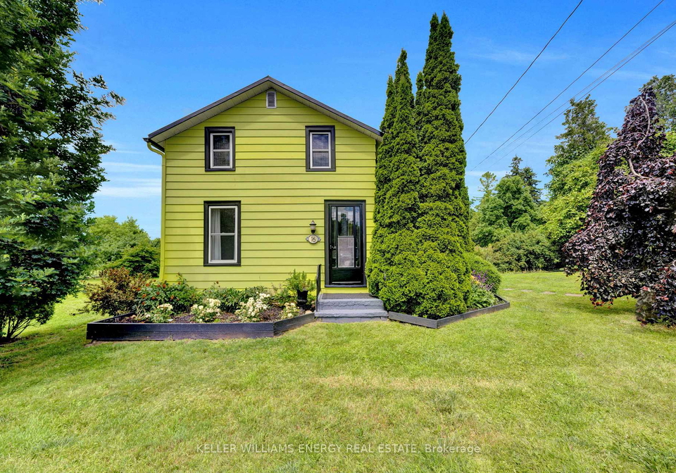 16-squires-street-prince-edward-county-ontario-x12394434