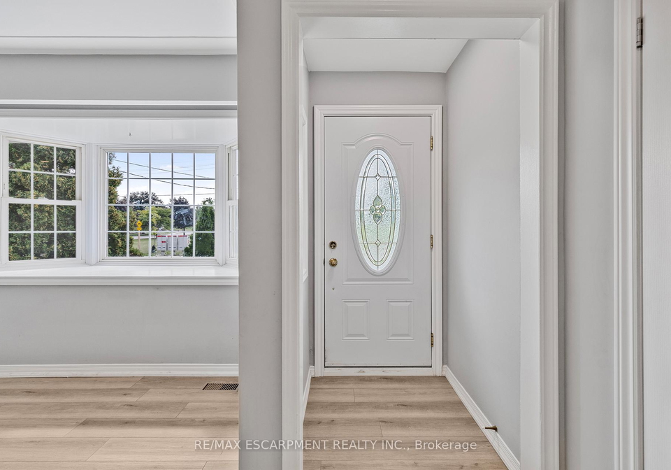 71-organ-crescent-hamilton-ontario-x12394621