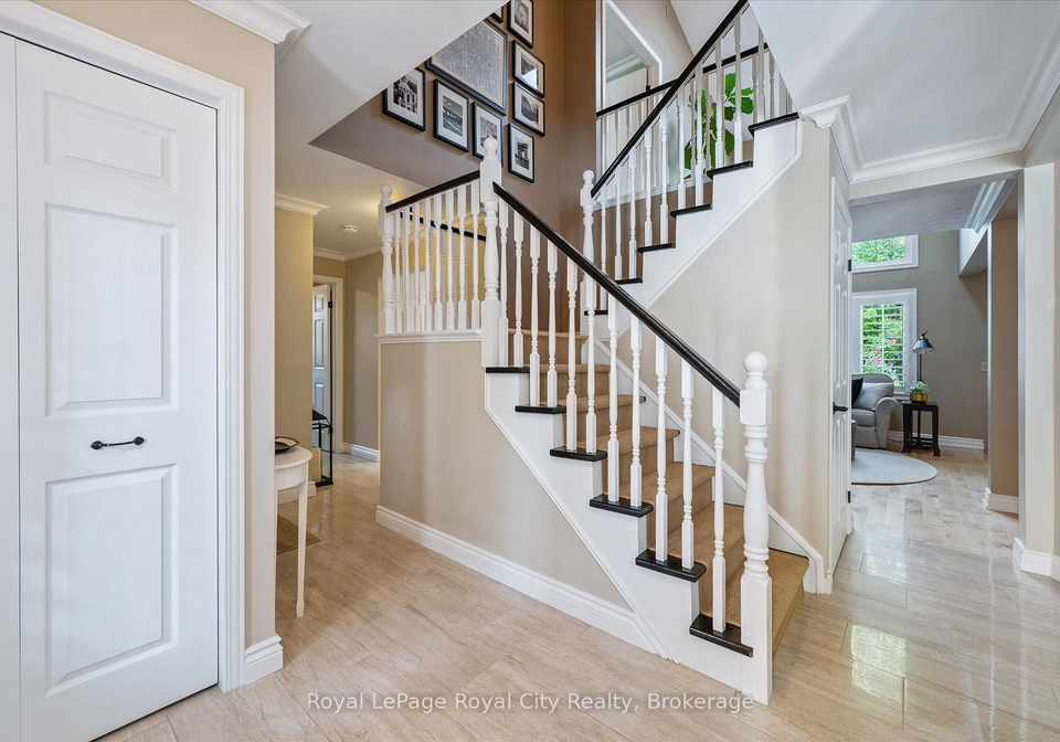 15-sugarbush-place-guelph-ontario-x12394779