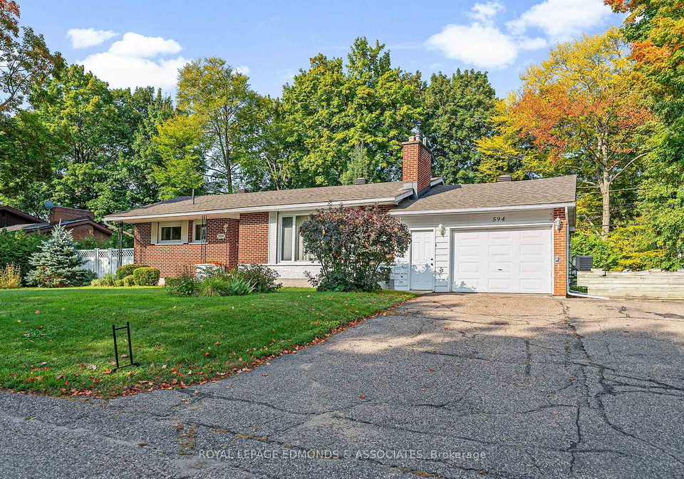 594-elizabeth-street-pembroke-ontario-x12394921