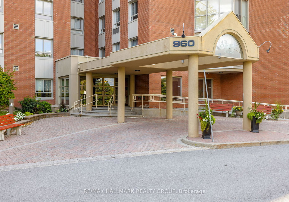 960-teron-road-kanata-ontario-x12394929