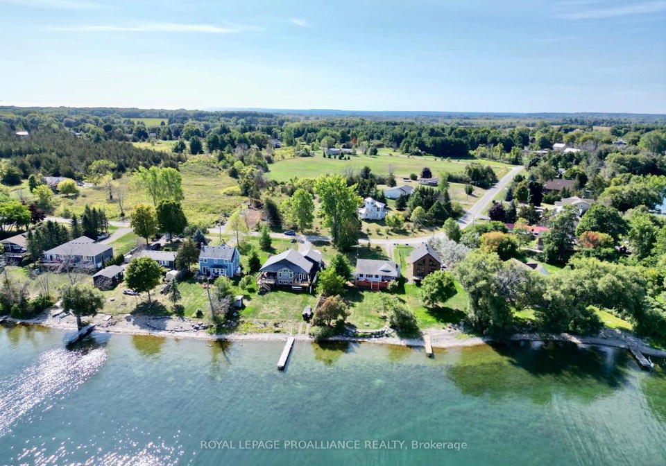 211-prinyers-cove-crescent-prince-edward-county-ontario-x12395062