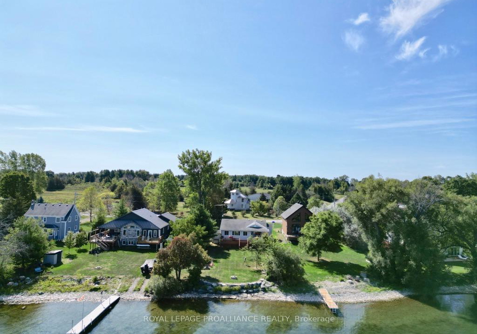 211-prinyers-cove-crescent-prince-edward-county-ontario-x12395062