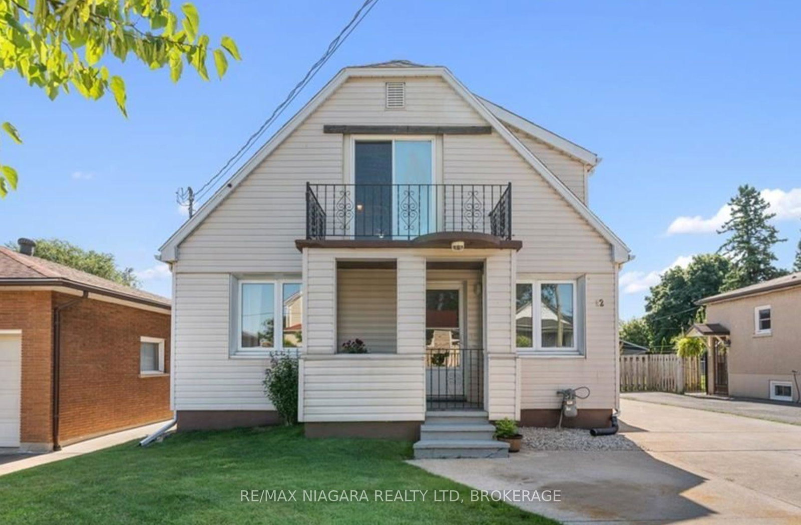 12-west-street-s-thorold-ontario-x12395182
