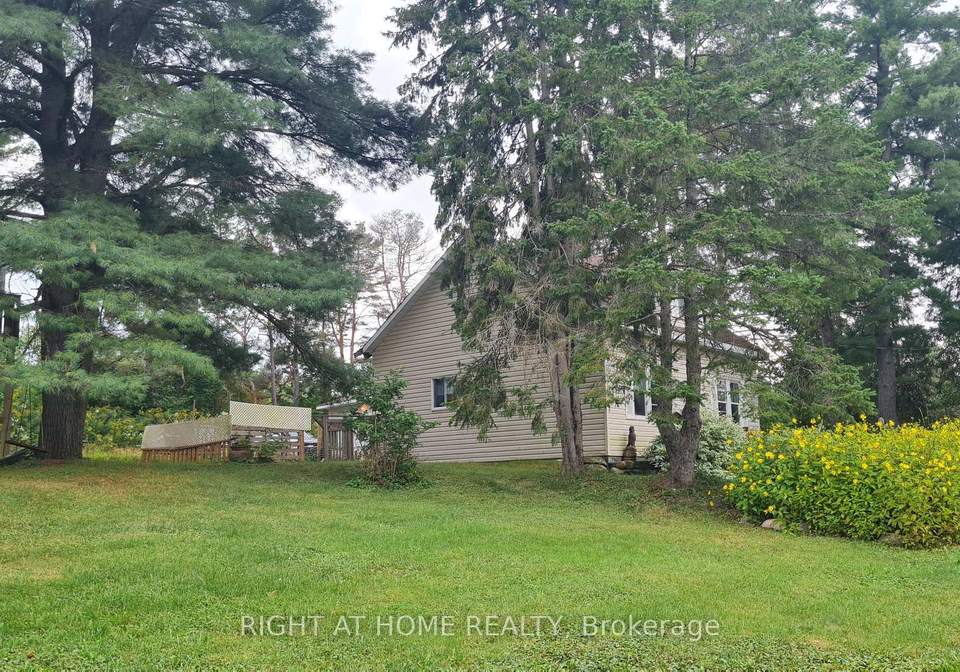 2324-60-highway-n-lake-of-bays-ontario-x12395262