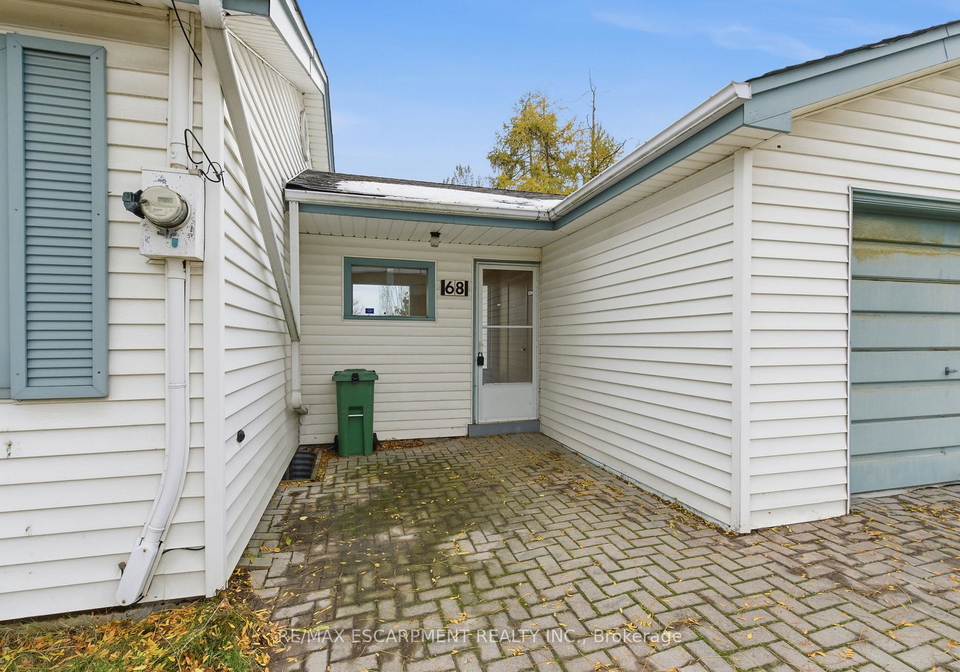 68-atkinson-boulevard-hamilton-ontario-x12395349