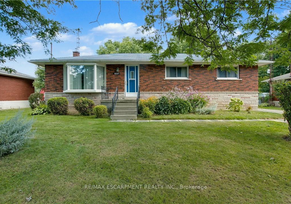 9840-dickenson-road-w-hamilton-ontario-x12395362